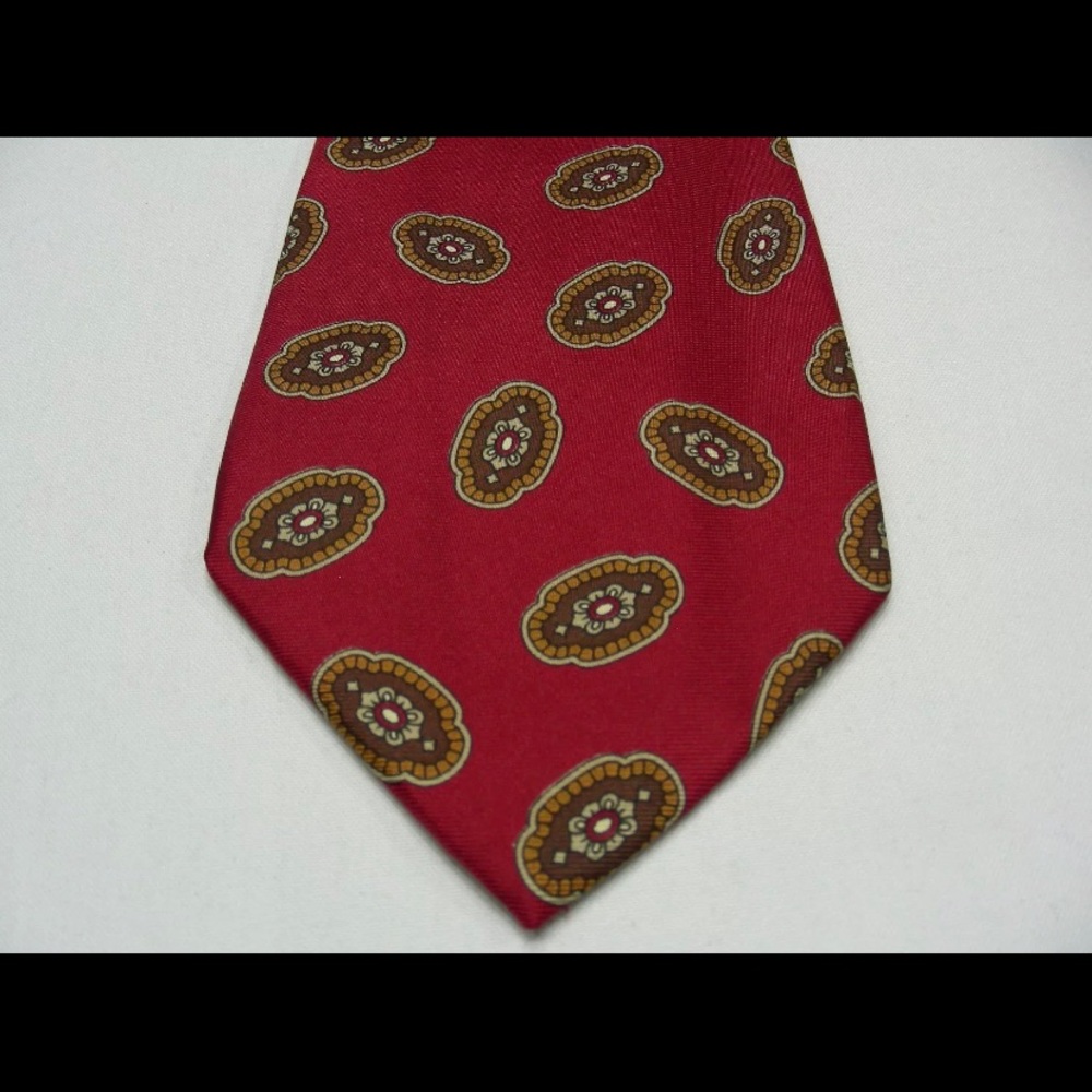 Vintage Clubfellow Red 100% Silk Neck Tie Made in Italy